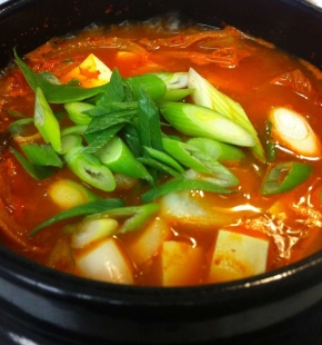 Canh kim chi thịt bò